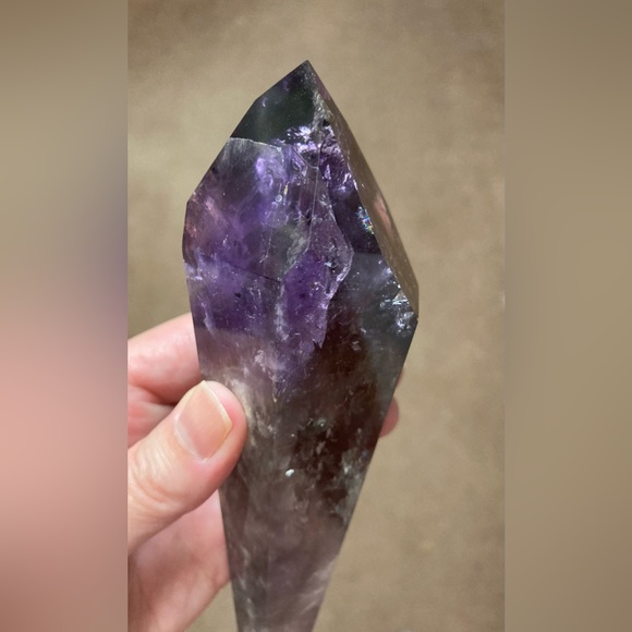 Amethyst Point💜 - Picture 4 of 11